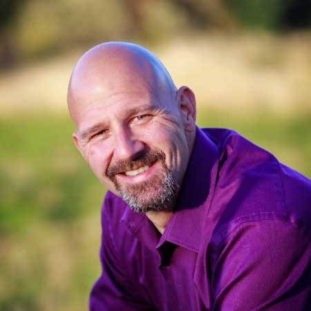 Darren Guarnaccia headshot 